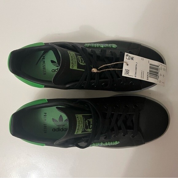 adidas Stan Smith Marvel Hulk Smash Black/Green Kids Size 6 NWT - Picture 6 of 14